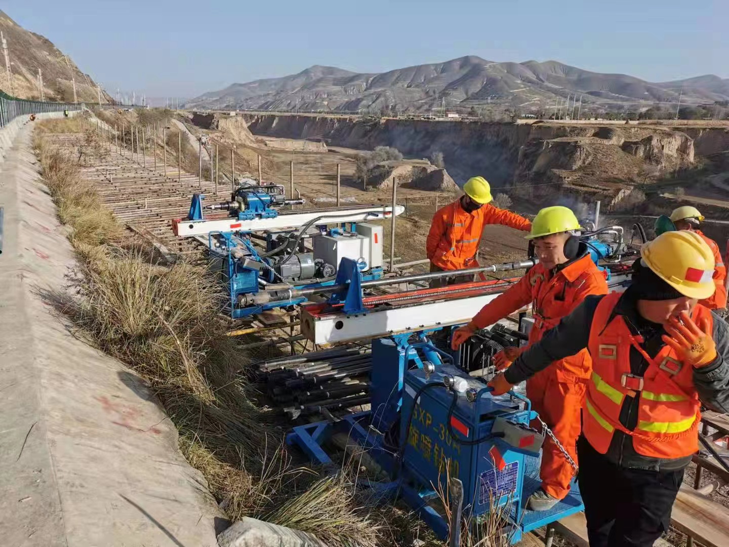 Gansu mountain slope protection and reinforcement